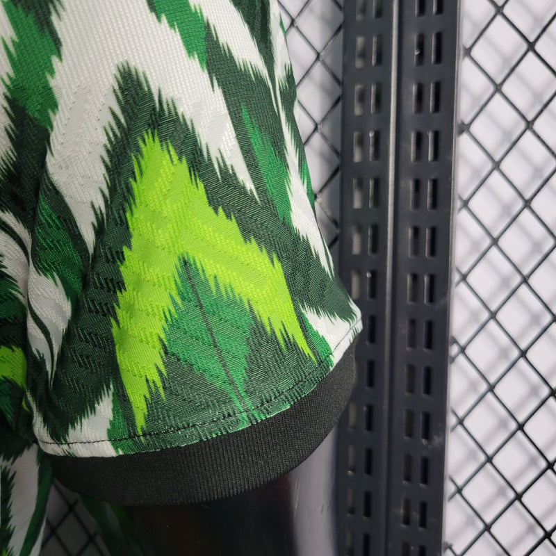 CAMISA VERSÃO PLAYER DA SELEÇÃO DA NIGÉRIA 22/23 BRANCO E VERDE