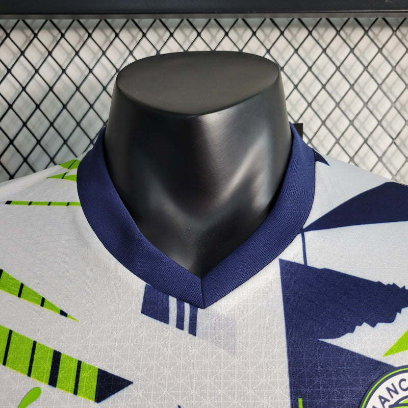 CAMISA VERSÃO PLAYER DO MANCHESTER CITY 23/24 BRANCO EDIÇÃO ESPECIAL