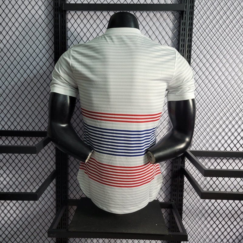 CAMISA VERSÃO PLAYER DO MANCHESTER UNITED 22/23 BRANCO