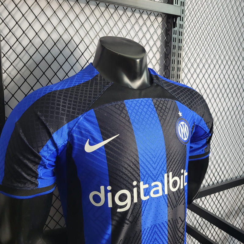CAMISA VERSÃO PLAYER DO INTER DE MILÃO 22/23 AZUL E PRETO